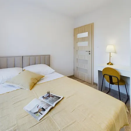 Przytulny Z Parkingiem Blisko Morza W Gdyni By Renters