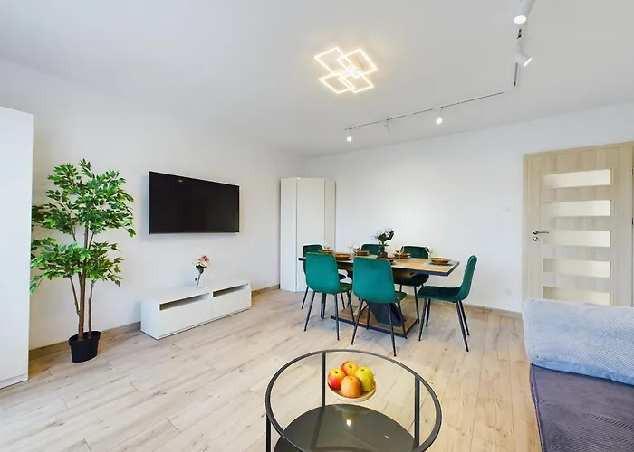 Przytulny Z Parkingiem Blisko Morza W Gdyni By Renters Apartamento *