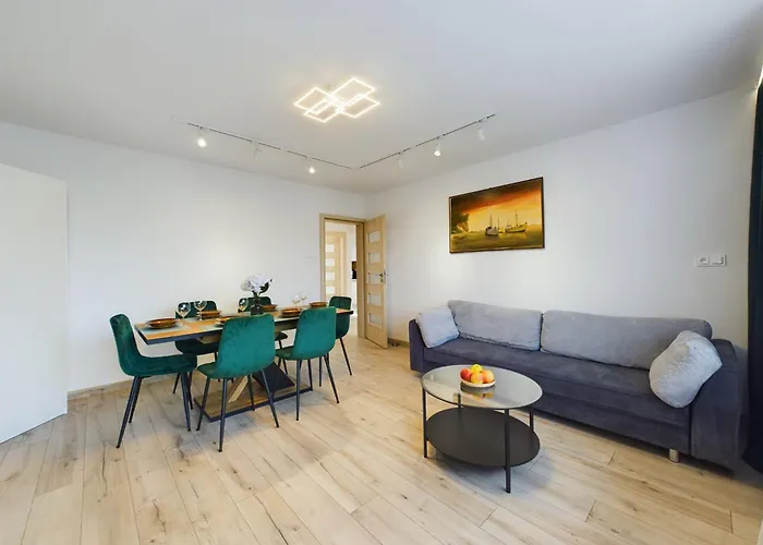 Przytulny Z Parkingiem Blisko Morza W Gdyni By Renters